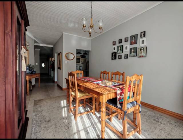 4 BEDROOM HOUSE FOR SALE IN THREE RIVERS EAST